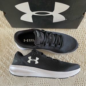 NEW UNDER ARMOUR SHOES